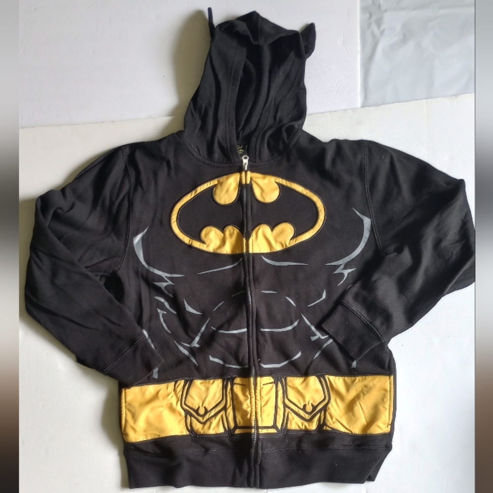 Batman hoody jacket Large with Velcro detachable cape